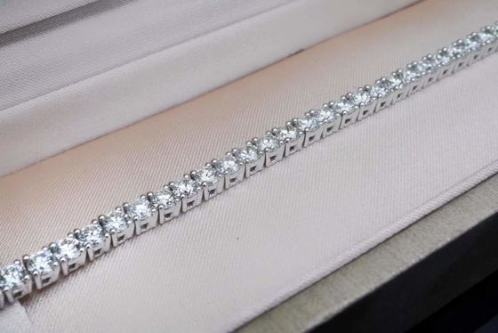 10K White Gold 9 Carat Diamond Tennis Bracelet