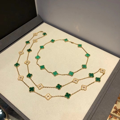 18 Karat Gold Diamanten Schmuck Individuelle Marke Vierblättriges Kleeblatt Armband